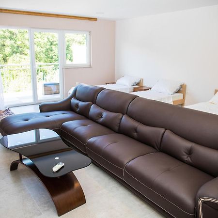 Kovac Riverfront Apartments Mostar Eksteriør billede