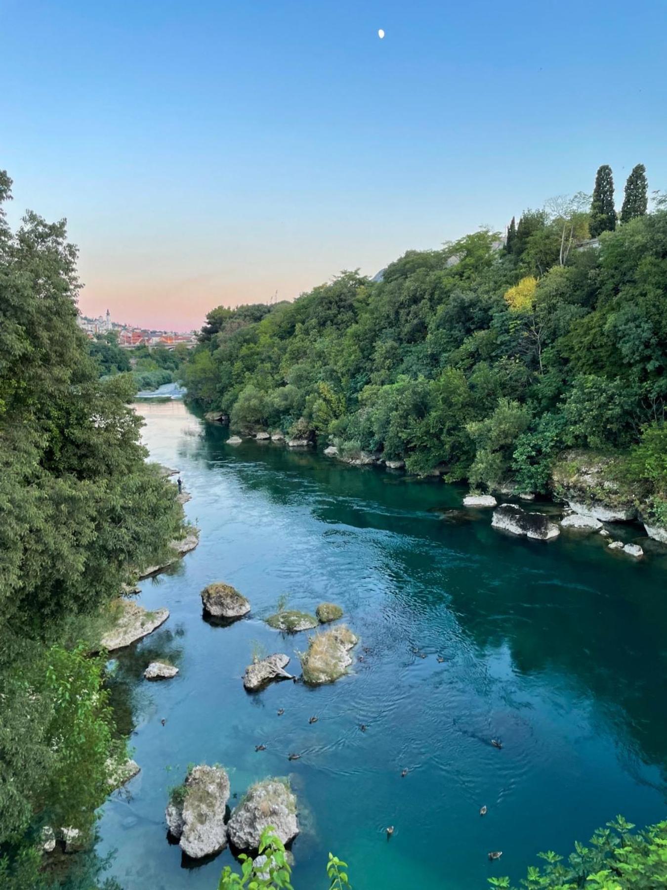 Kovac Riverfront Apartments Mostar Eksteriør billede